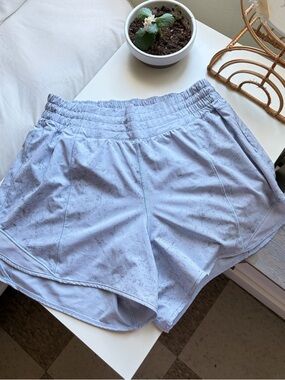 Lululemon Hotty Hot Shorts